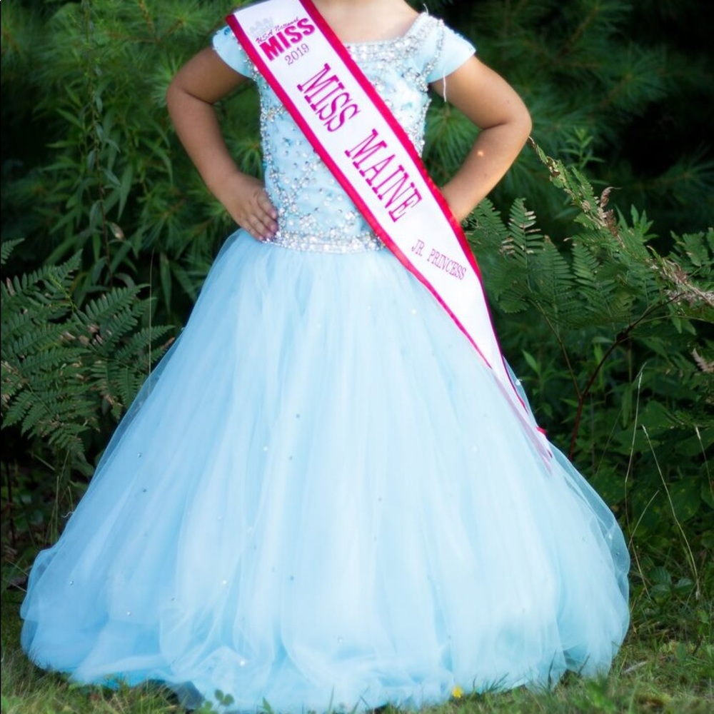 Little girls pageant gown